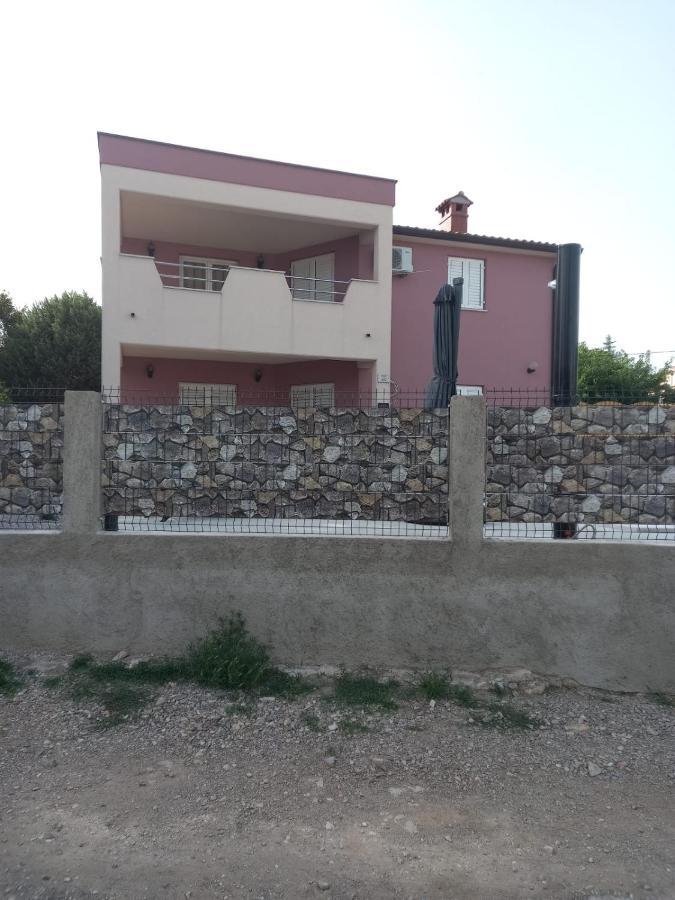 לאבין Apartmani Leiva מראה חיצוני תמונה