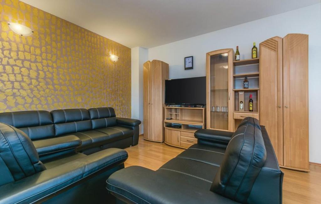 לאבין Apartmani Leiva מראה חיצוני תמונה